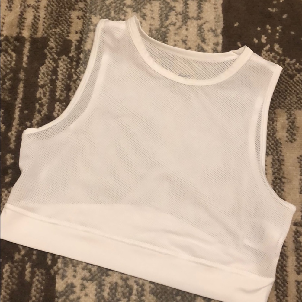 White crop top nike